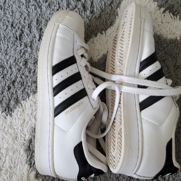 Adidas Sneakers - Picture 5 of 8